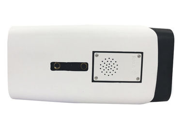 Słoneczna zewnętrzna wodoodporna kamera bezpieczeństwa z zasilaniem bateryjnym Pan Tilt 2 Way Audio